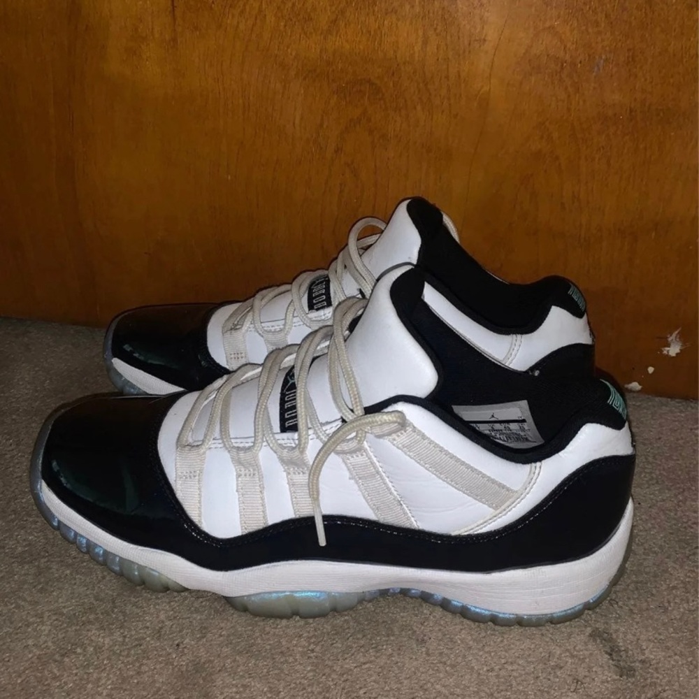 Jordan 11